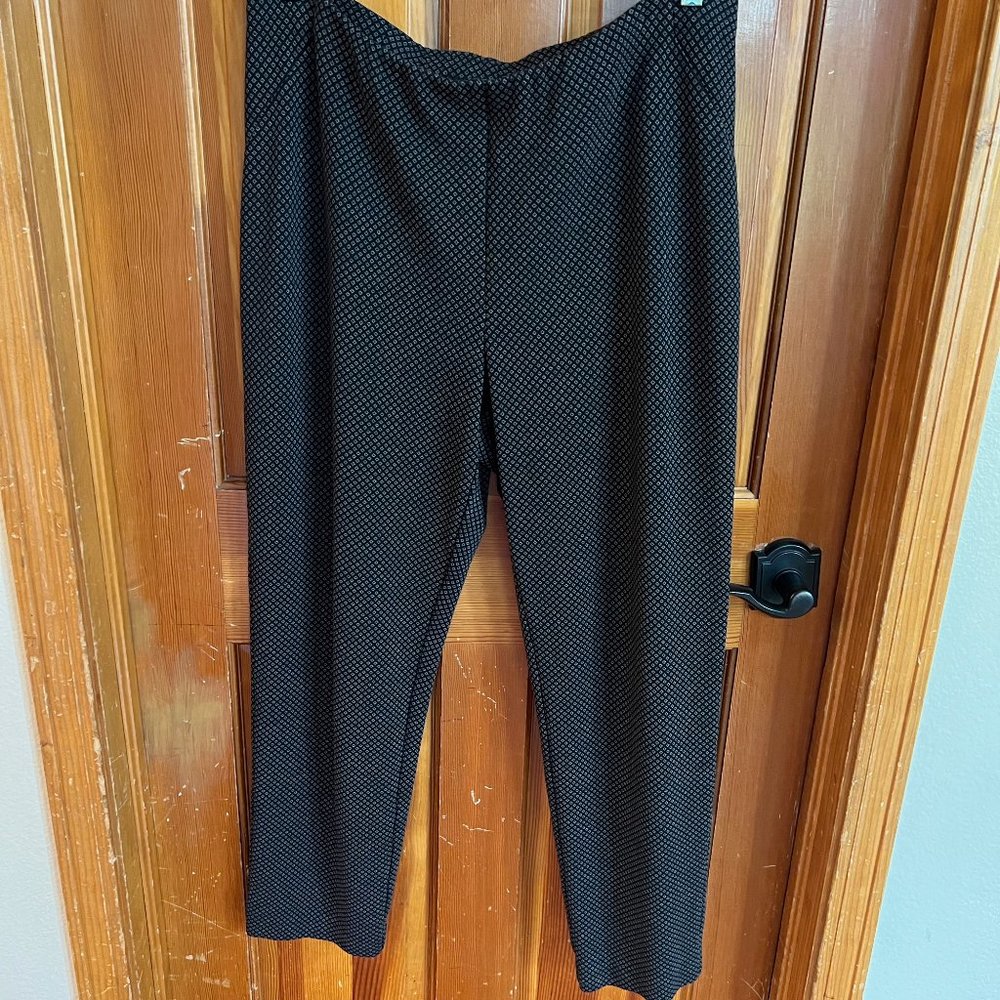 J. Jill Slim Leg Ponte Print Pants